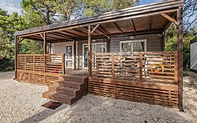 Eurocamp Mobile Homes At Campsite Porton Nature Hideouts